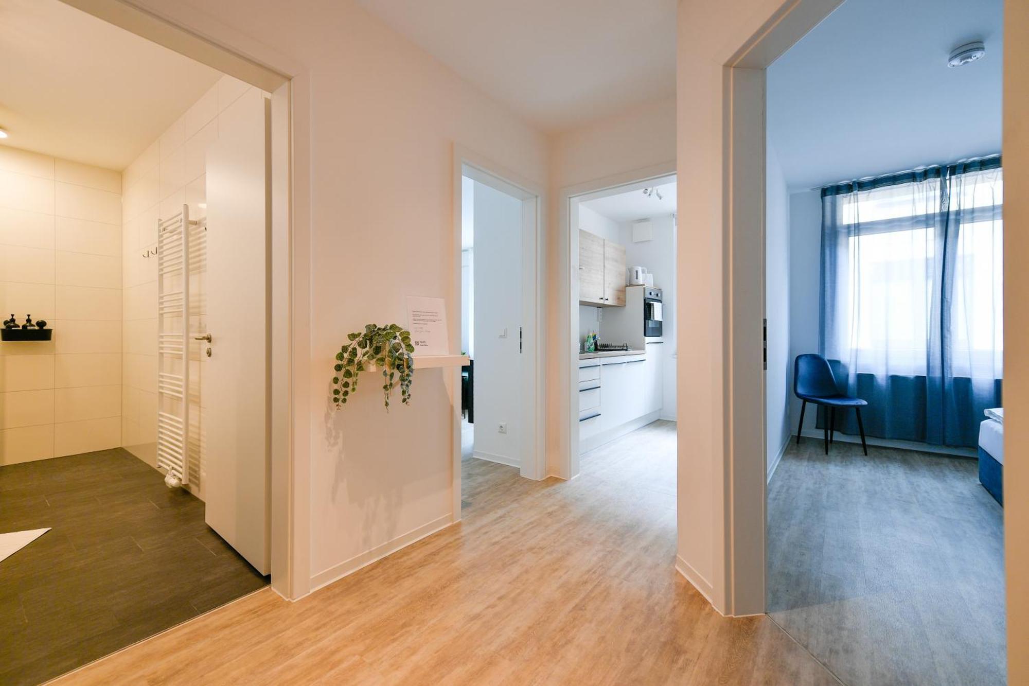Am Theater: Modern With Kitchen And Netflix