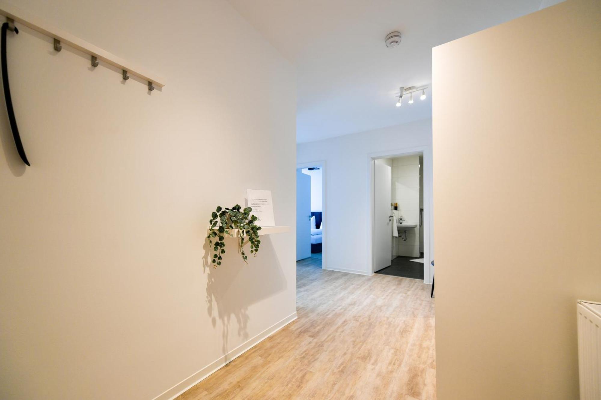 Am Theater: Modern With Kitchen And Netflix Apartment